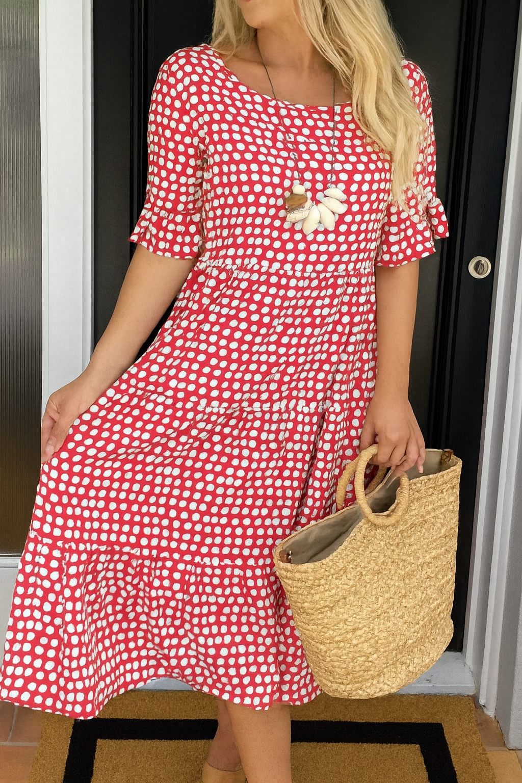Vera | Robe midi à manches courtes