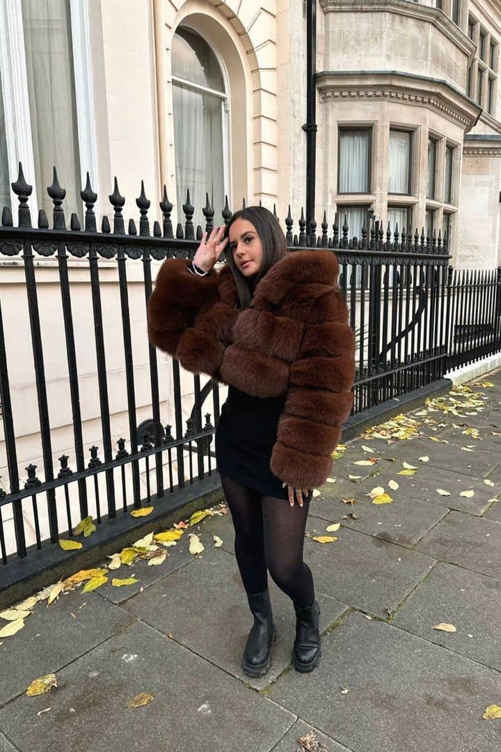 Yara™  | Manteau à Capuche en Fourrure